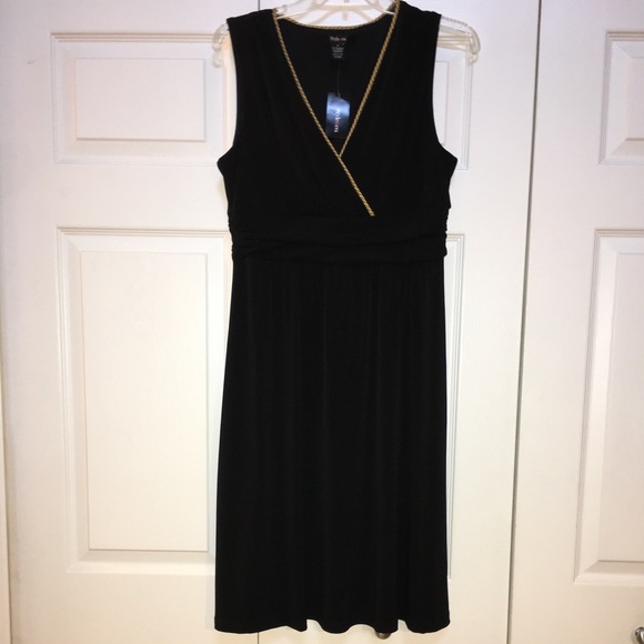 🆕NEW-BLACK DRESS WITH GOLD TRIM ON TOP-GORGEOUS-LIKE NEW-ELEGANT & COMFORTABLE - Picture 7 of 8